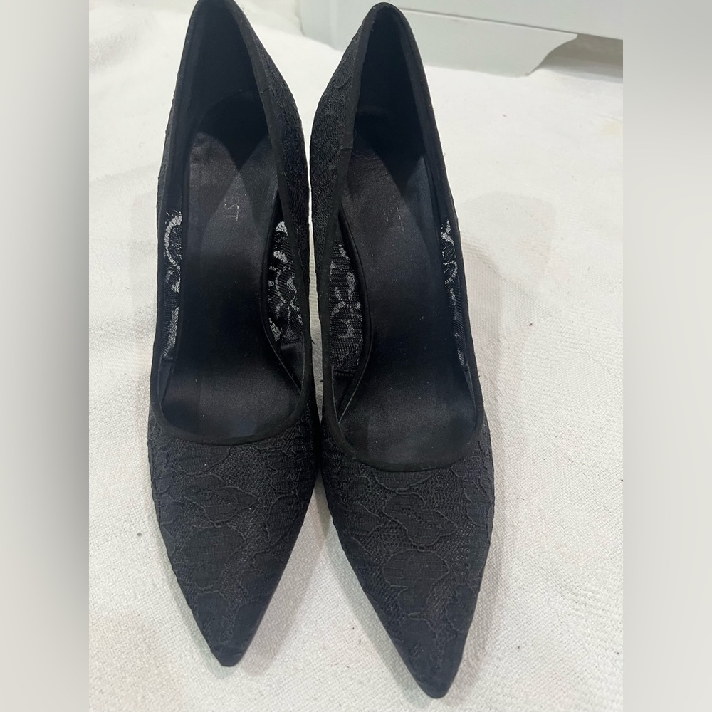 Nine West Black Lace Heels
